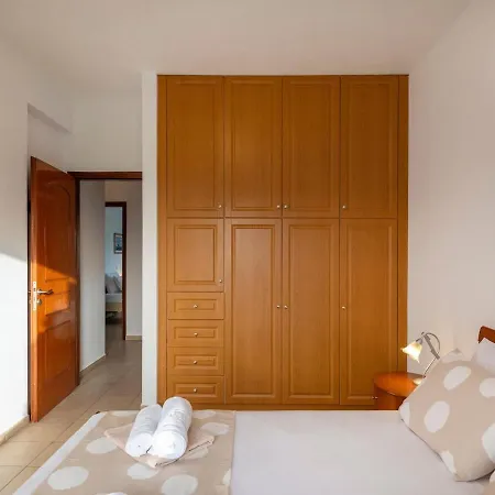 Apartament Three Wishes ! Parasporos